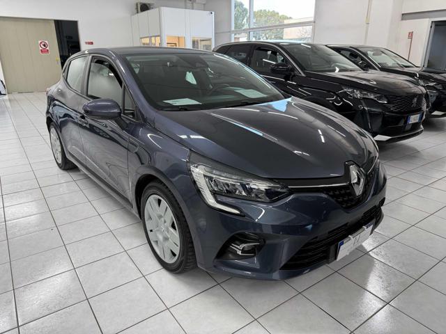 RENAULT Clio usata, con Autoradio