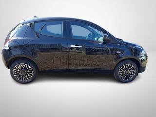LANCIA Ypsilon usata, con Airbag