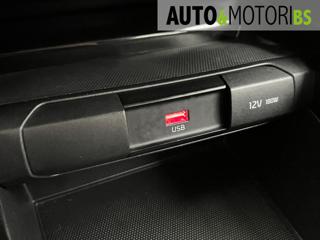 KIA Stonic usata, con Sistema di navigazione