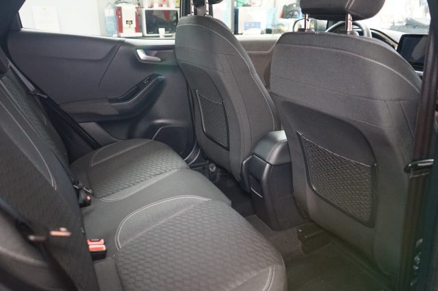 FORD Puma usata, con USB