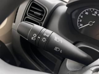 PEUGEOT Boxer usata, con USB