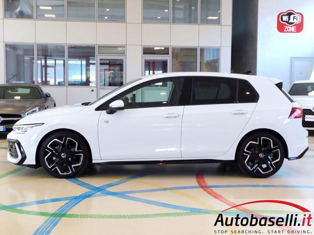 VOLKSWAGEN Golf usata, con Touch screen