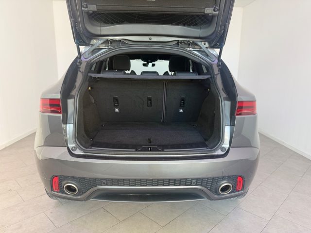 JAGUAR E-Pace usata 10