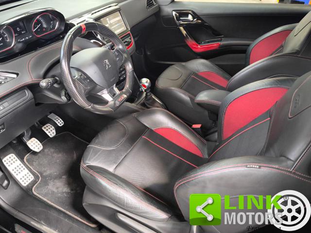 PEUGEOT 208 usata, con Autoradio