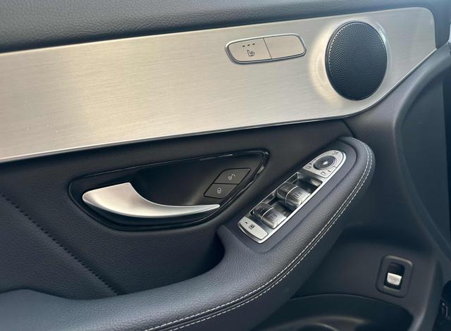 MERCEDES-BENZ GLC 200 usata, con Cronologia tagliandi