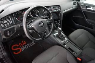 VOLKSWAGEN Golf usata, con Autoradio