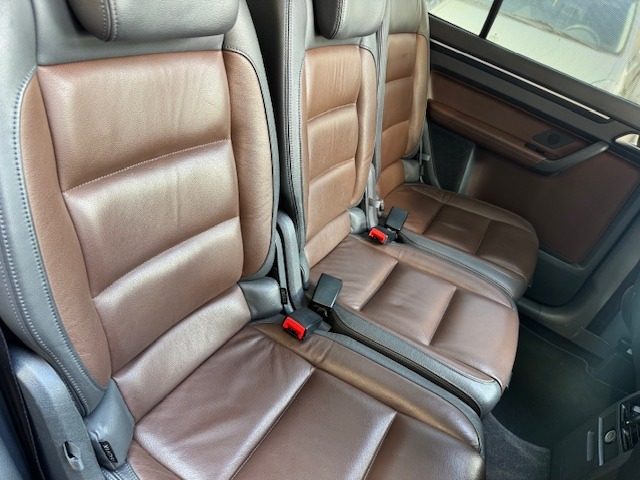 VOLKSWAGEN Touran usata, con Boardcomputer