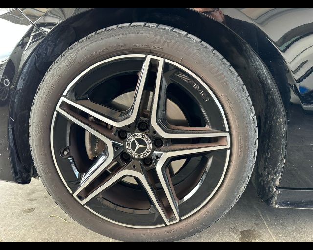 MERCEDES-BENZ A 180 usata, con Specchietti laterali elettrici