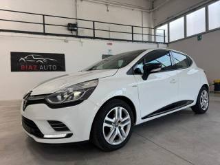 RENAULT Clio usata, con Autoradio