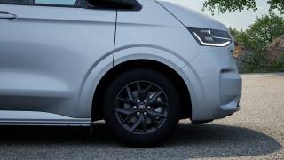 VOLKSWAGEN Caravelle usata, con ESP