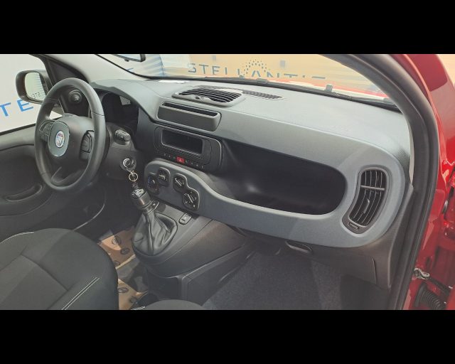 FIAT New Panda usata, con Sensori di parcheggio posteriori