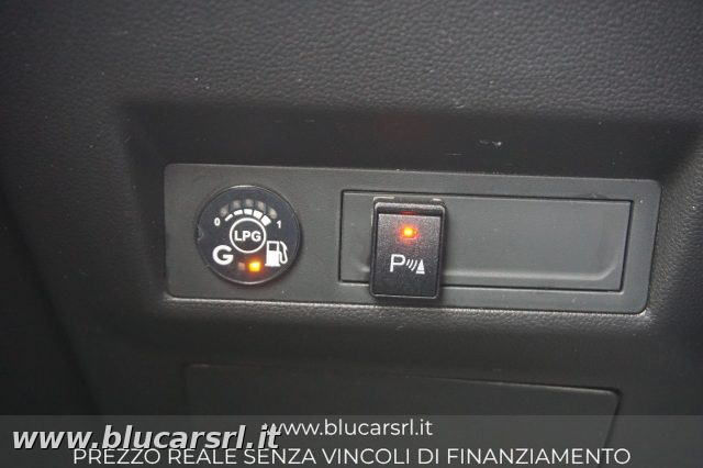 RENAULT Captur usata 14
