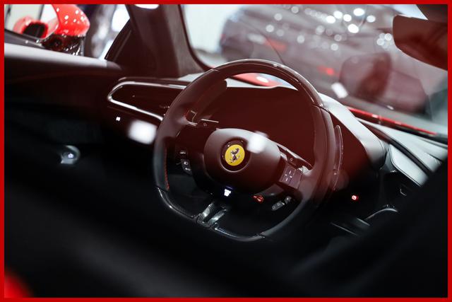 FERRARI 296 usata, con Interni in pelle