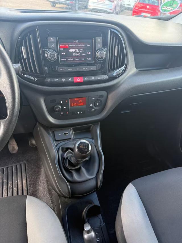 FIAT Doblo usata, con Autoradio