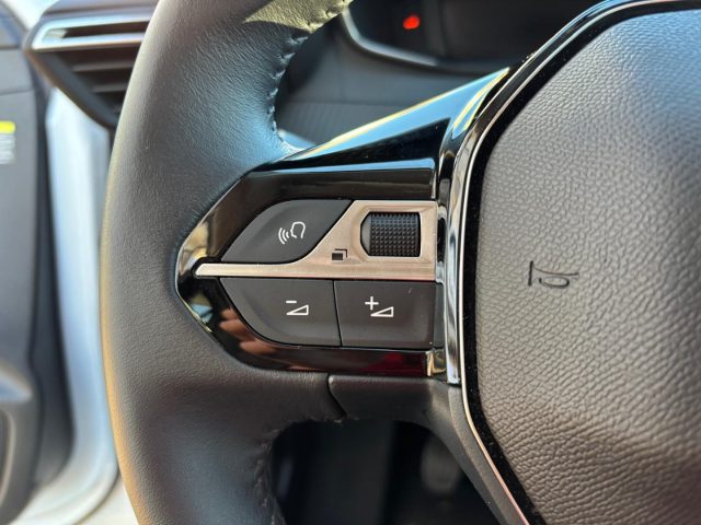 PEUGEOT 208 usata, con Vetri oscurati