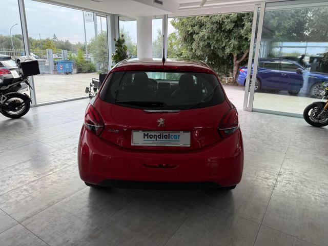 PEUGEOT 208 usata, con Alzacristalli elettrici