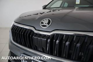 SKODA Karoq usata, con Hill holder