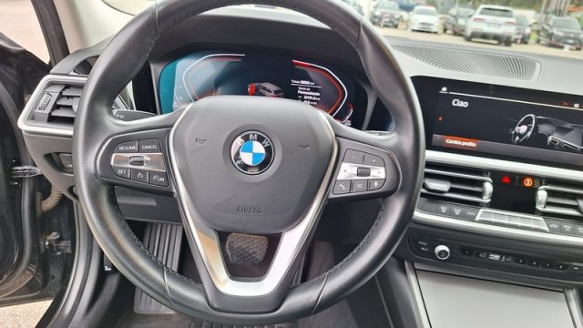 BMW 320 usata, con Sistema di navigazione
