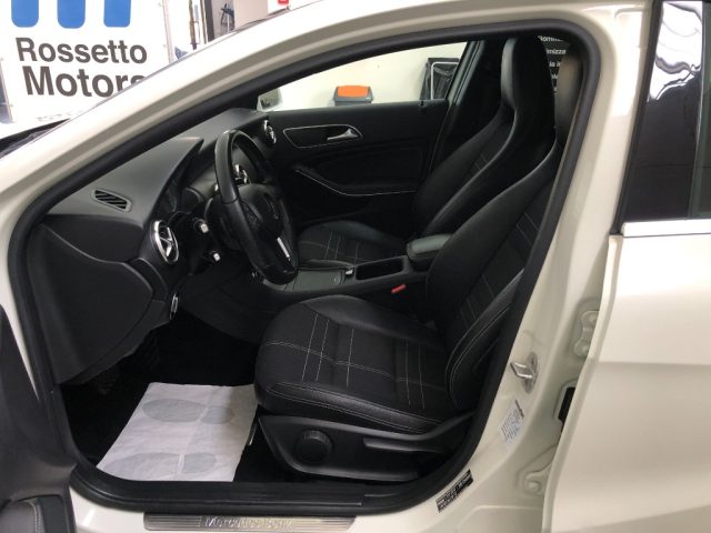 MERCEDES-BENZ A 160 usata, con Leve al volante