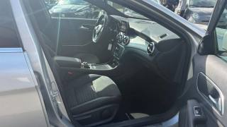 MERCEDES-BENZ GLA 200 usata, con Sensore di luce