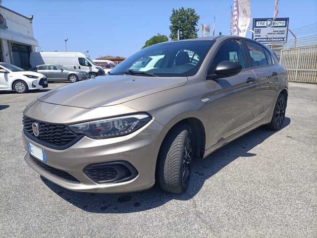 FIAT Tipo usata, con Airbag laterali
