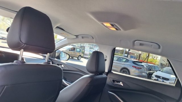 OPEL Grandland usata, con Controllo automatico clima