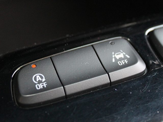 OPEL Corsa usata, con Specchietti laterali elettrici