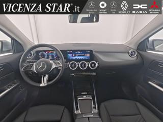 MERCEDES-BENZ GLA 200 usata, con Alzacristalli elettrici
