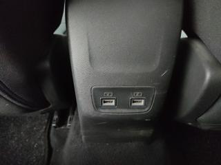 PEUGEOT 2008 usata, con Volante in pelle