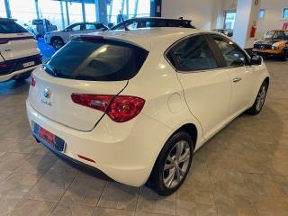 ALFA ROMEO Giulietta usata, con Volante multifunzione