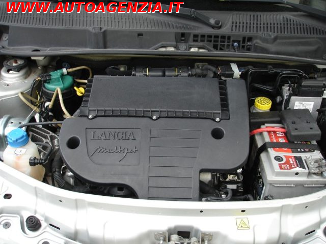 LANCIA Ypsilon usata 19