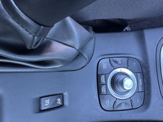 RENAULT Megane usata, con USB