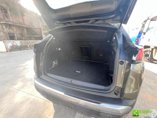 PEUGEOT 3008 usata, con Volante in pelle
