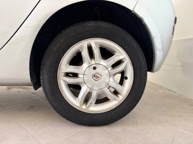 RENAULT Clio usata 3