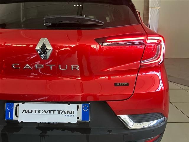 RENAULT Captur usata, con Controllo automatico clima