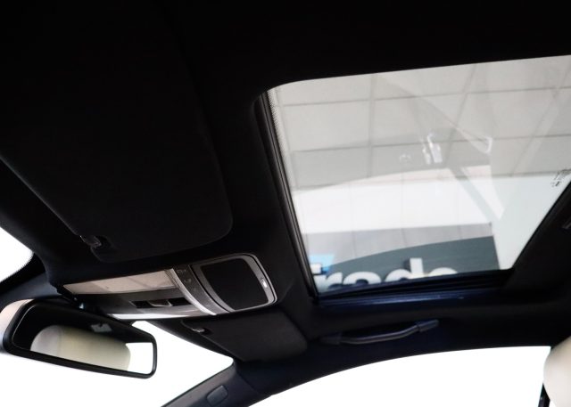 MERCEDES-BENZ CL 500 usata, con Lettore CD