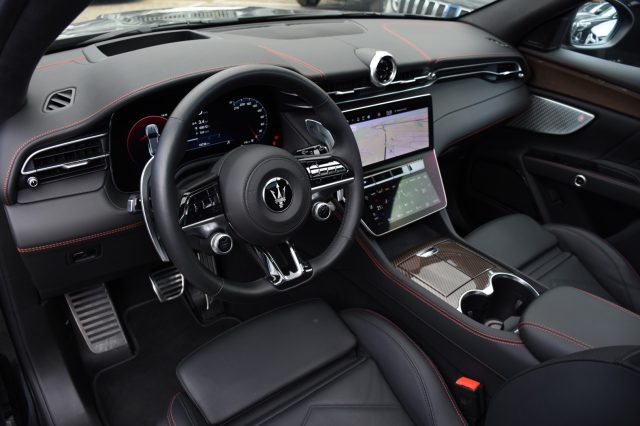MASERATI Grecale usata, con Boardcomputer
