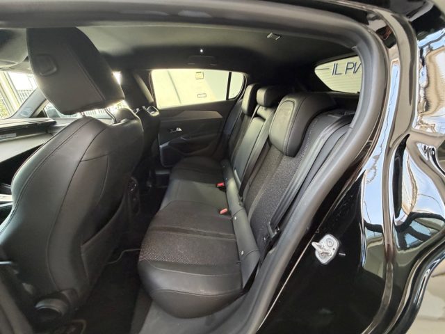 PEUGEOT 308 usata, con Autoradio digitale
