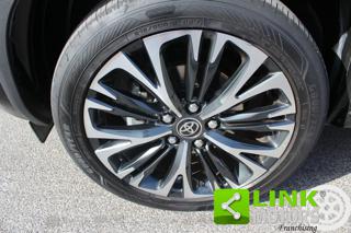 TOYOTA Yaris usata, con Cruise Control