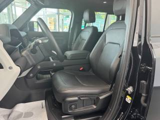 LAND ROVER Defender usata, con Boardcomputer