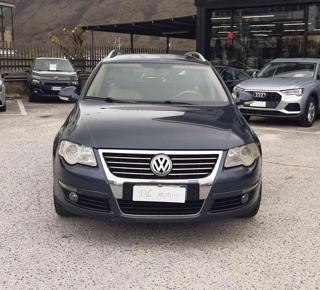 VOLKSWAGEN Passat usata, con Airbag laterali