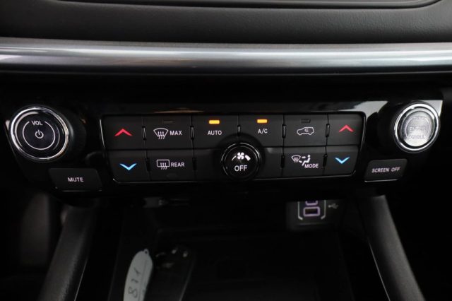 JEEP Compass usata 11