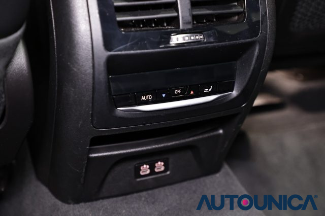 BMW X3 usata, con Sensori di parcheggio posteriori