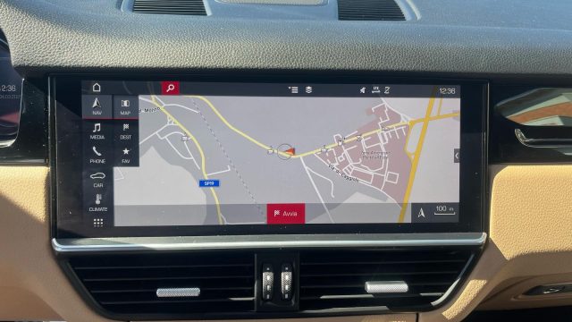 PORSCHE Cayenne usata, con Servosterzo