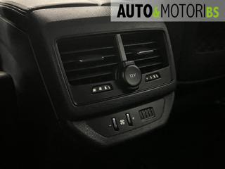PEUGEOT 5008 usata, con USB