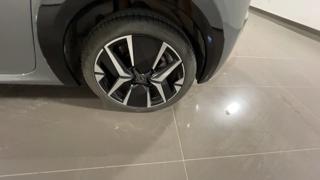 PEUGEOT 208 usata, con Alzacristalli elettrici