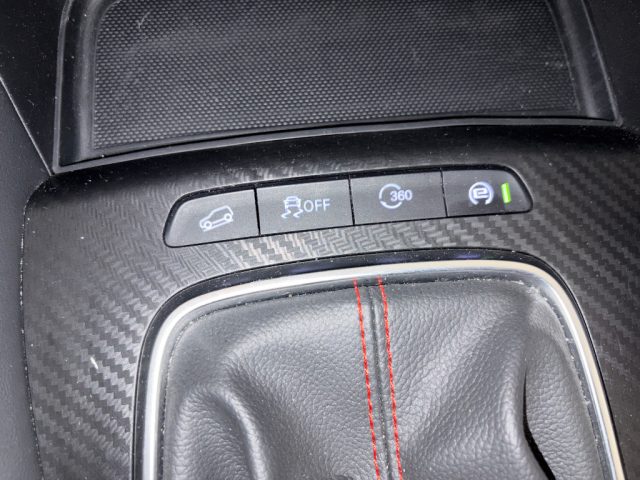 MG ZS usata, con Fari LED