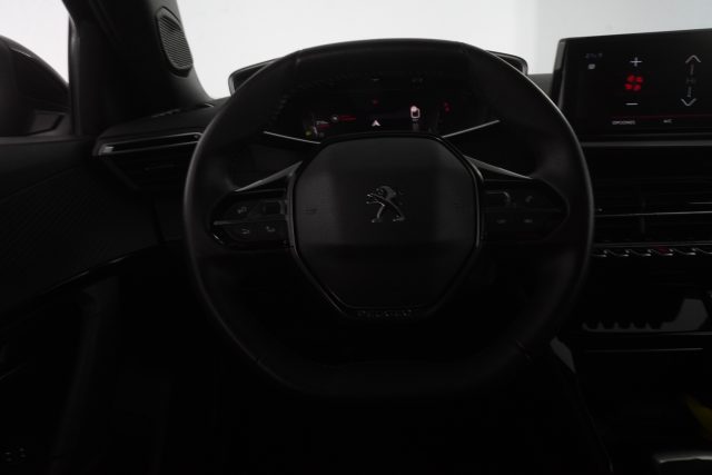 PEUGEOT 2008 usata 11