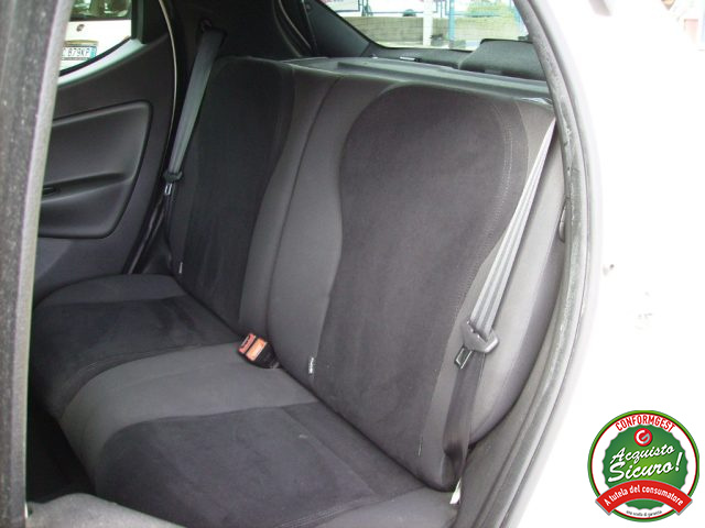 LANCIA Ypsilon usata, con Lettore CD