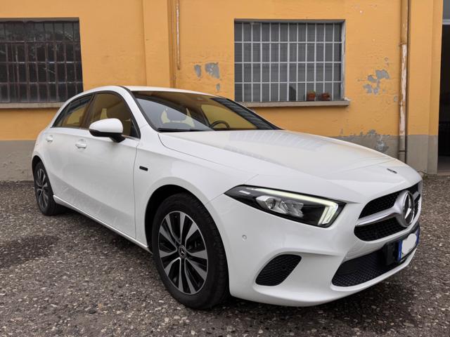 MERCEDES-BENZ A 250 usata, con Airbag laterali